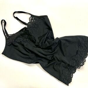 White House Black Market Lace Trim Cami
